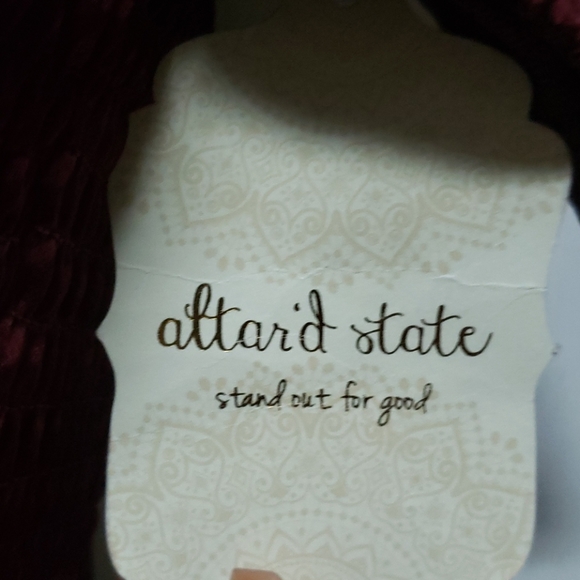 Attar'd State Dress cut off shoulders - Picture 9 of 11